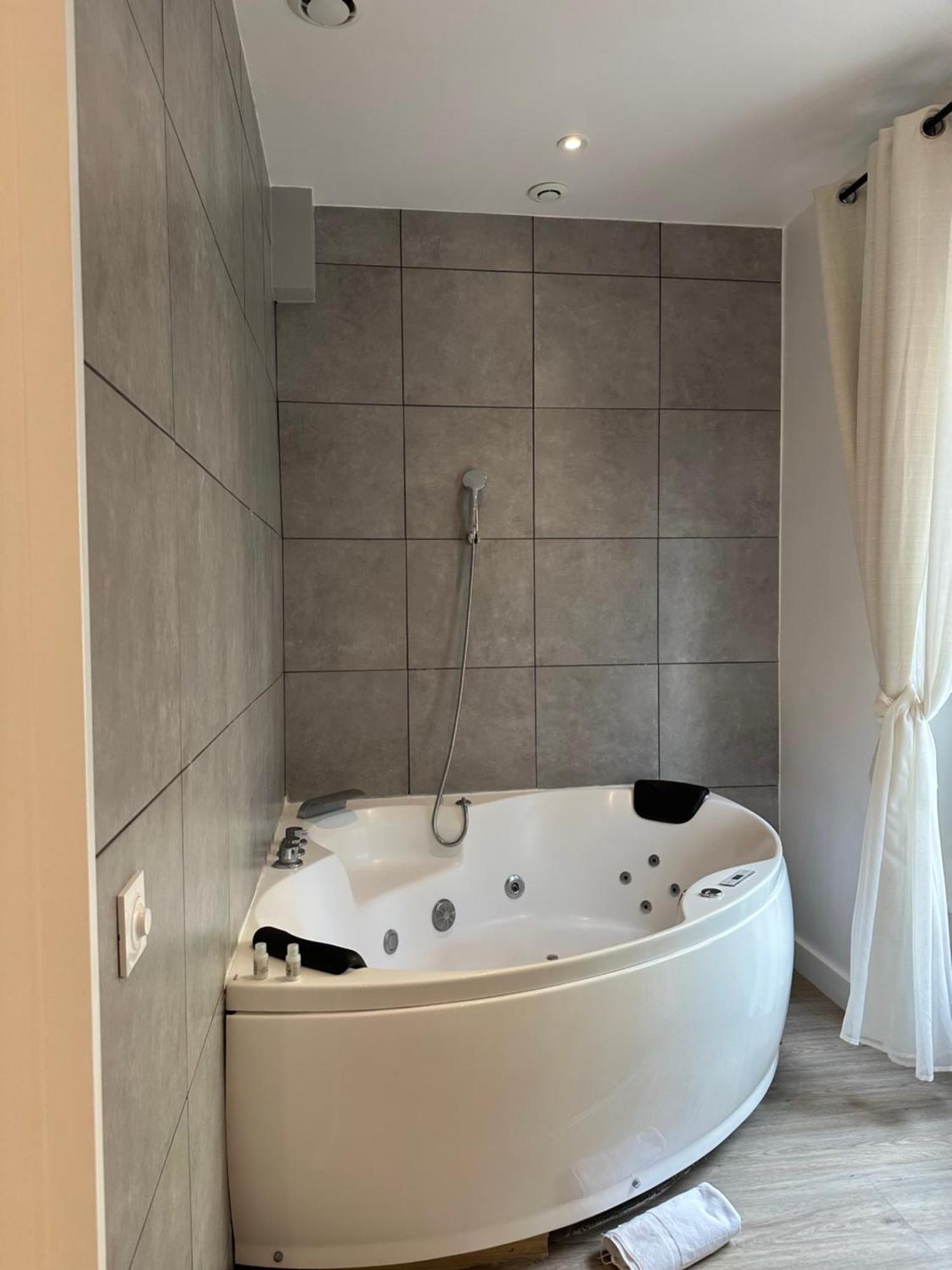 Apartamento Les Bulles De Mona "Le 93" -Proximite Gare De Lyon- Exterior foto